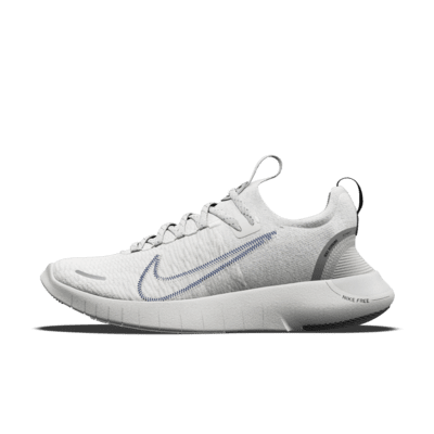 White Nike Free. Nike JP